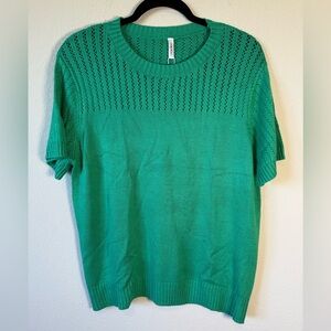 Dokotoo Green Short Sleeve Knit Sweater Top Size Large NWT